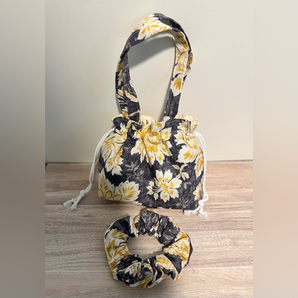 Handmade small bag and scrunchie.